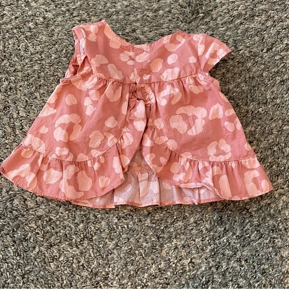 3-6 month carters outfit
